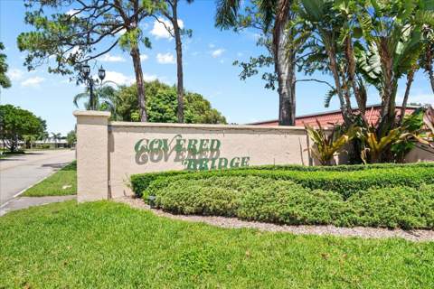 742 Nantucket Circle, Lake Worth FL - photo 21 of 42