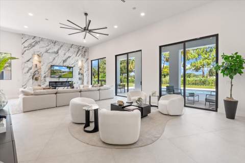 2525 Seminole Circle, West Palm Beach FL - photo 12 of 54