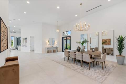 2525 Seminole Circle, West Palm Beach FL - photo 8 of 54