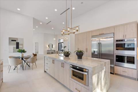 2525 Seminole Circle, West Palm Beach FL - photo 19 of 54
