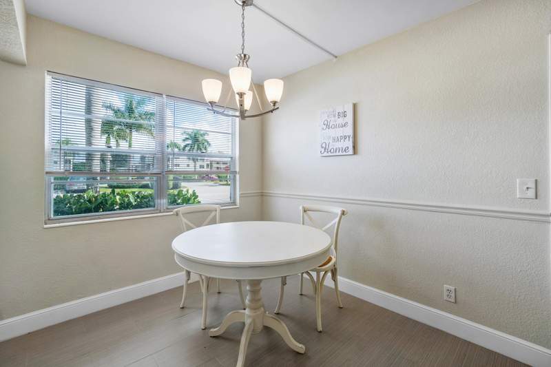 2 bedroom Condominium at 224 Fanshaw F, Fanshaw At Century Village Condo, Boca Raton — photo 5