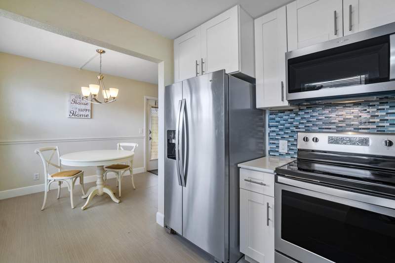 2 bedroom Condominium at 224 Fanshaw F, Fanshaw At Century Village Condo, Boca Raton — photo 4