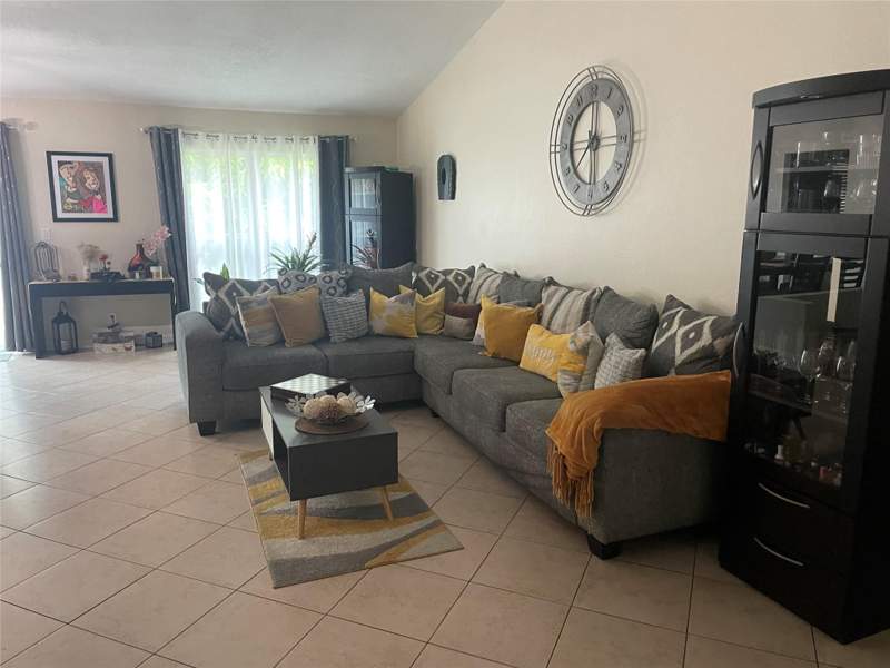 3 bedroom Single Family Residence at 8311 NW 53rd Court, City Of Lauderhill Sec Three, Lauderhill — photo 2