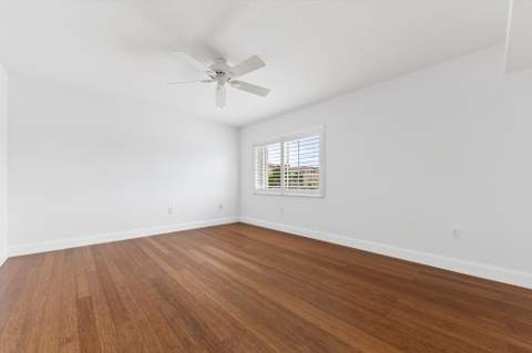5842 Crystal Shores Drive #205, Boynton Beach FL - photo 13 of 32
