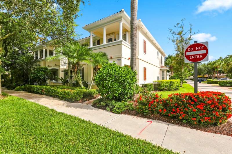 3 bedroom Townhouse at 1861 Frederick Small Road, Tuscany At Abacoa, Jupiter — photo 2