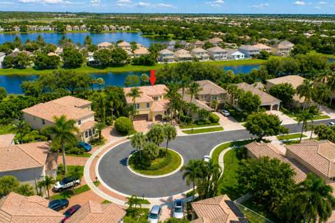 1183 Canyon Way, Wellington FL - photo 9 of 76