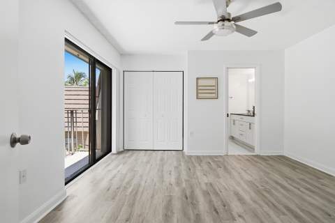 7224 72nd Way, West Palm Beach FL - photo 18 of 38