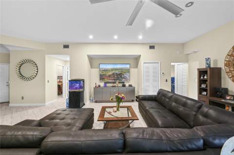 7520 La Paz Boulevard #306, Boca Raton FL - photo 7 of 36