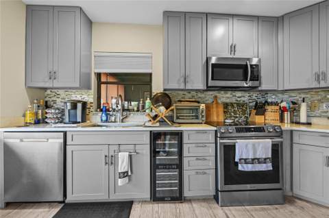 7520 La Paz Boulevard #306, Boca Raton FL - photo 18 of 36