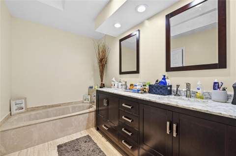 7520 La Paz Boulevard #306, Boca Raton FL - photo 23 of 36