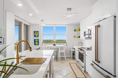 5049 N Highway A1A #1802, Hutchinson Island FL - photo 12 of 41