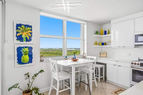 5049 N Highway A1A #1802, Hutchinson Island FL - photo 13 of 41