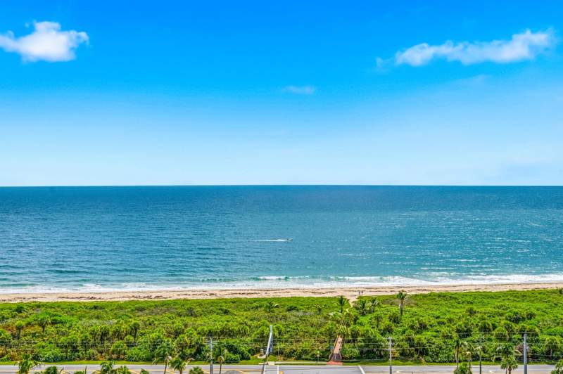 3 bedroom Condominium at 5049 N Highway A1A #1802, Seabreeze At Atlantic View Condominium, Hutchinson Island — photo 5