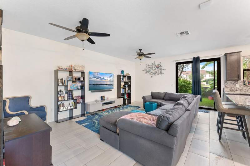 4 bedroom Townhouse at 5295 Santa Maria Avenue, Flavor Pict Townhomes Pud, Boynton Beach — photo 5