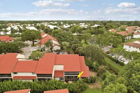 13 Lexington Lane #A, Palm Beach Gardens FL - photo 24 of 27