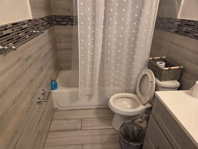 2 bedroom Villa at 6014 NW 3rd Street, Our Place A K A Island No 2, Margate — photo 5