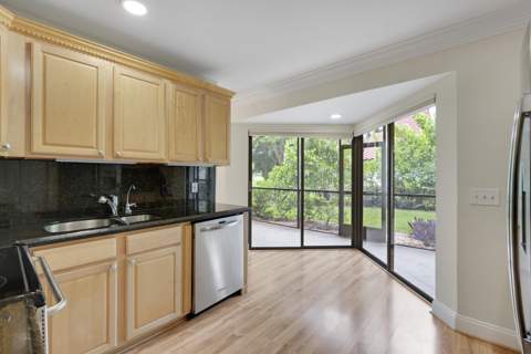 13 Lexington Lane #A, Palm Beach Gardens FL - photo 8 of 27