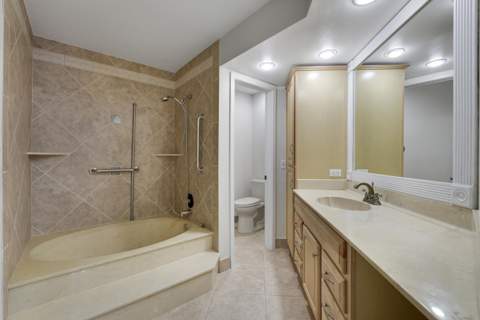 13 Lexington Lane #A, Palm Beach Gardens FL - photo 12 of 27
