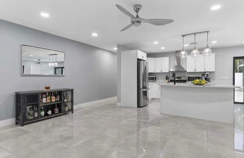 4 bedroom Single Family Residence at 405 Chapel Hill Boulevard, Mission Hill, Boynton Beach — photo 5