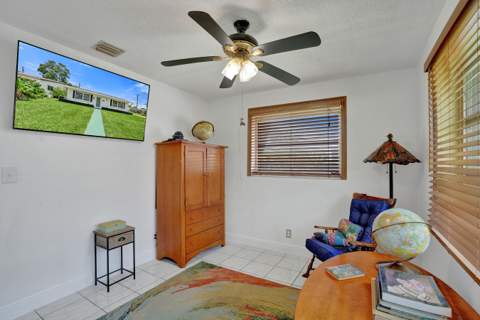 4900 NW 27 Terrace, Tamarac FL - photo 11 of 32