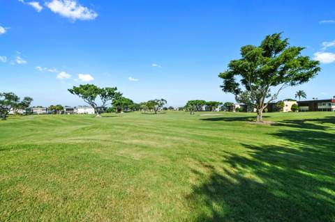 21 Flanders A, Delray Beach FL - photo 23 of 36