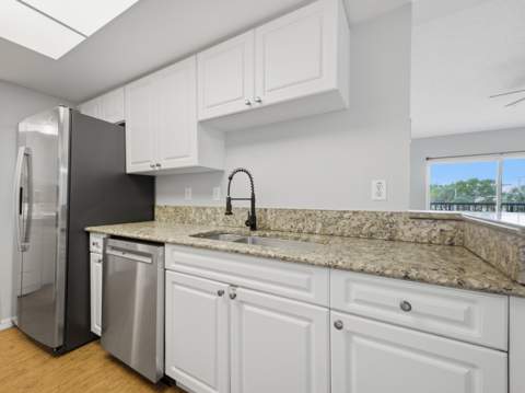 900 Crestwood Court #920, Royal Palm Beach FL - photo 17 of 45