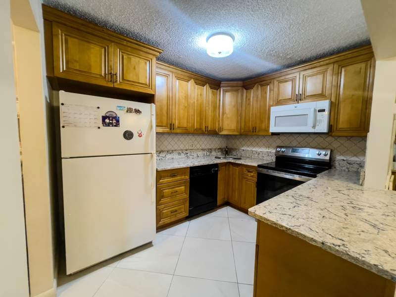 2 bedroom Condominium at 309 Pine Ridge Circle #A-1, Pine Ridge III Condo, Greenacres — photo 3