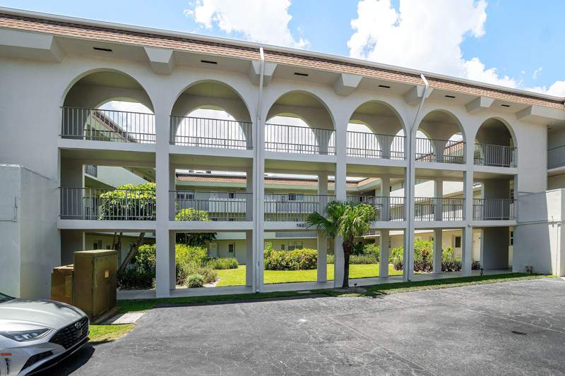 1 bedroom Condominium at 5601 NW 2nd Avenue, Boca Teeca Condo 1, Boca Raton — photo 3