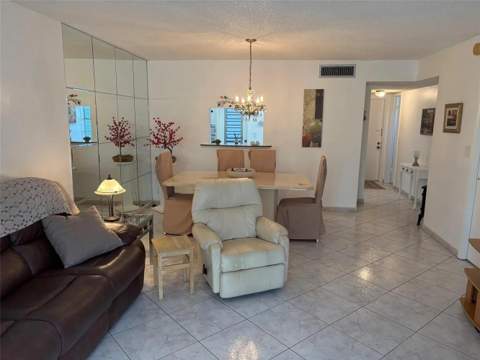 4050 NW 42nd Avenue #415, Lauderdale Lakes FL - photo 6 of 15
