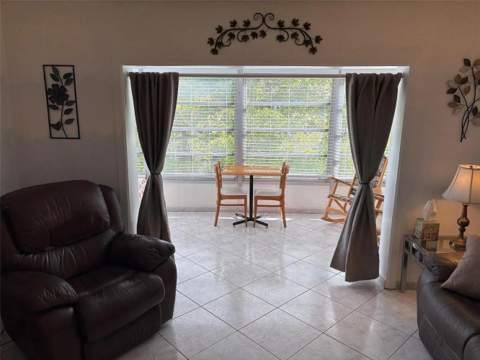 4050 NW 42nd Avenue #415, Lauderdale Lakes FL - photo 8 of 15