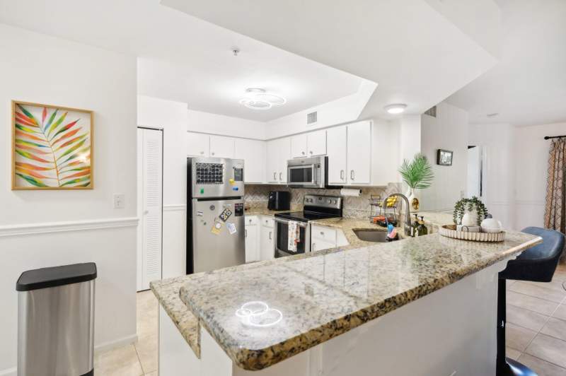 3 bedroom Condominium at 300 Scotia Drive #304, Hypoluxos Mariners Cay Condo, Hypoluxo — photo 3