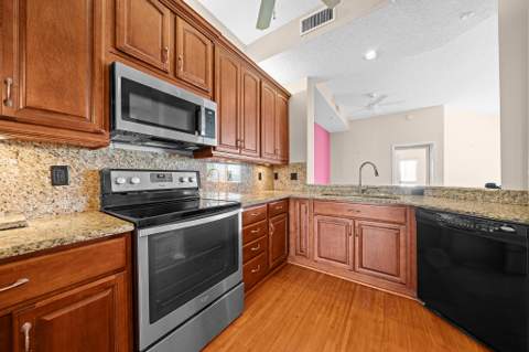 9539 Weldon Circle #F408, Tamarac FL - photo 13 of 35
