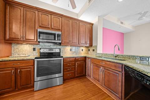 9539 Weldon Circle #F408, Tamarac FL - photo 15 of 35