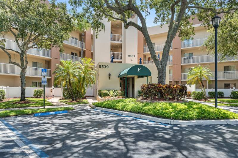 2 bedroom Condominium at 9539 Weldon Circle #F408, Weldon Condominium F, Tamarac — photo 2