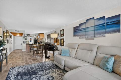 3 Royal Palm Way #102, Boca Raton FL - photo 16 of 47