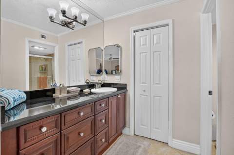 3 Royal Palm Way #102, Boca Raton FL - photo 22 of 47