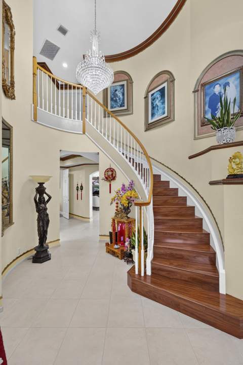 120 Isola Circle, Royal Palm Beach FL - photo 16 of 72