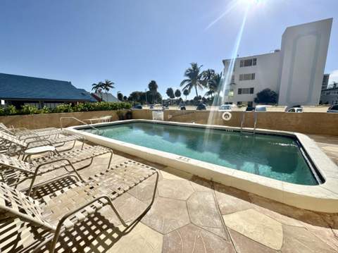 801 N Ocean Boulevard #202, Pompano Beach FL - photo 17 of 30