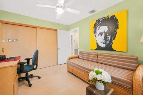 701 NW 25th Avenue, Delray Beach FL - photo 9 of 52