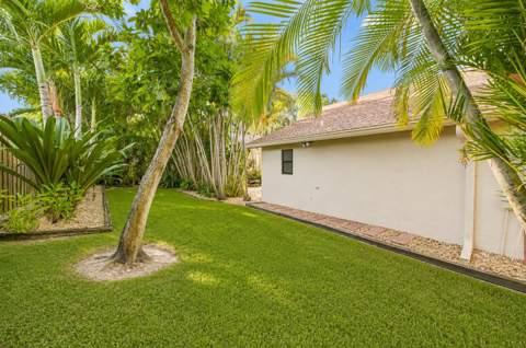 701 NW 25th Avenue, Delray Beach FL - photo 22 of 52