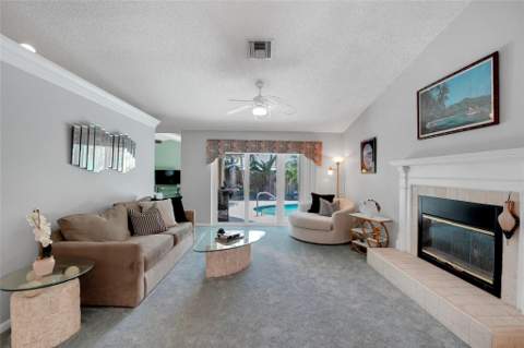 9811 NW 53rd Court, Coral Springs FL - photo 10 of 35