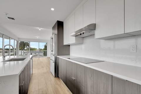 117 Lake Avenue #Unit 304, Lake Worth Beach FL - photo 9 of 55