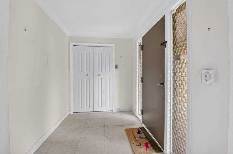 3 bedroom Single Family Residence at 5688 Wind Drift Lane, Wind Drift As, Boca Raton — photo 5