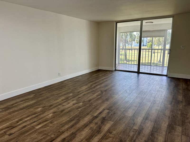 2 bedroom Condominium at 7664 NW 18th Street #208, 9 Of Palm Springs 2 Condo, Margate — photo 5