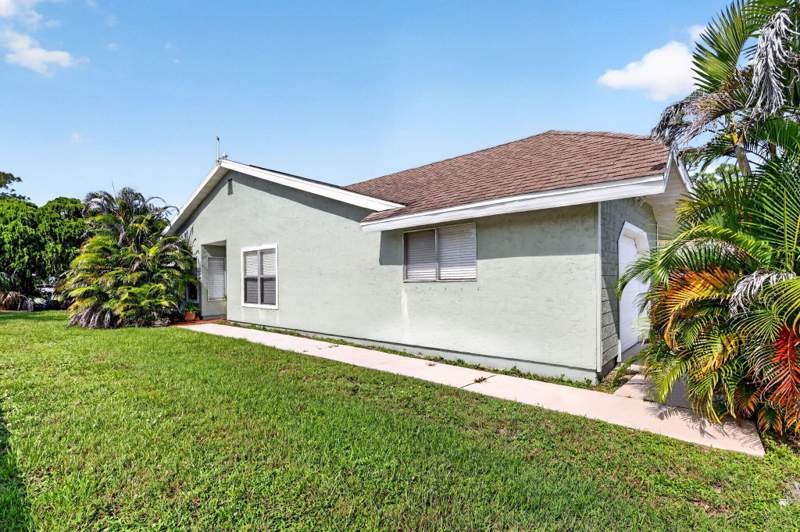 2 bedroom Villa at 1713 SE Ryecroft Court, SOUTH PORT ST LUCIE UNIT 17, Port St. Lucie — photo 4