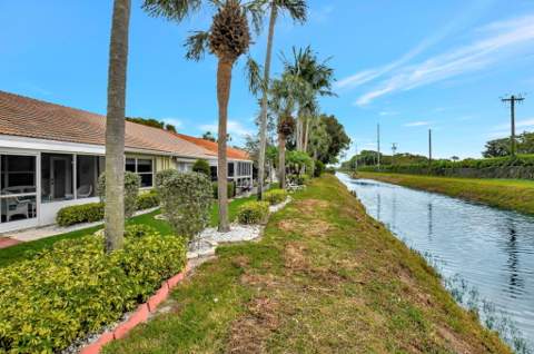 6078 Lake Hibiscus Drive, Delray Beach FL - photo 18 of 47