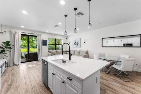 10175 Akenside Drive, Boca Raton FL - photo 11 of 38