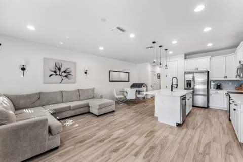 10175 Akenside Drive, Boca Raton FL - photo 13 of 38