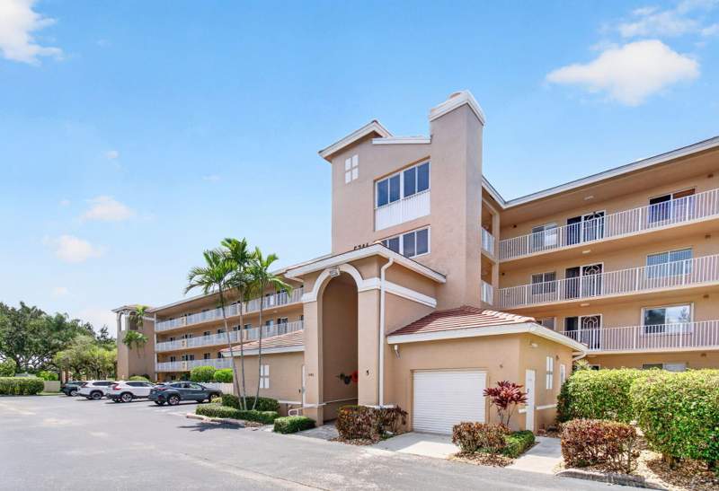3 bedroom Condominium at 5746 Crystal Shores Drive #303, Coral Lakes, Boynton Beach — photo 3