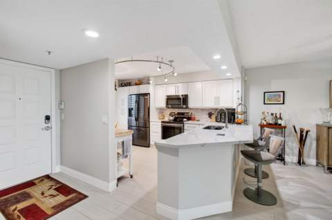 5746 Crystal Shores Drive #303, Boynton Beach FL - photo 23 of 95